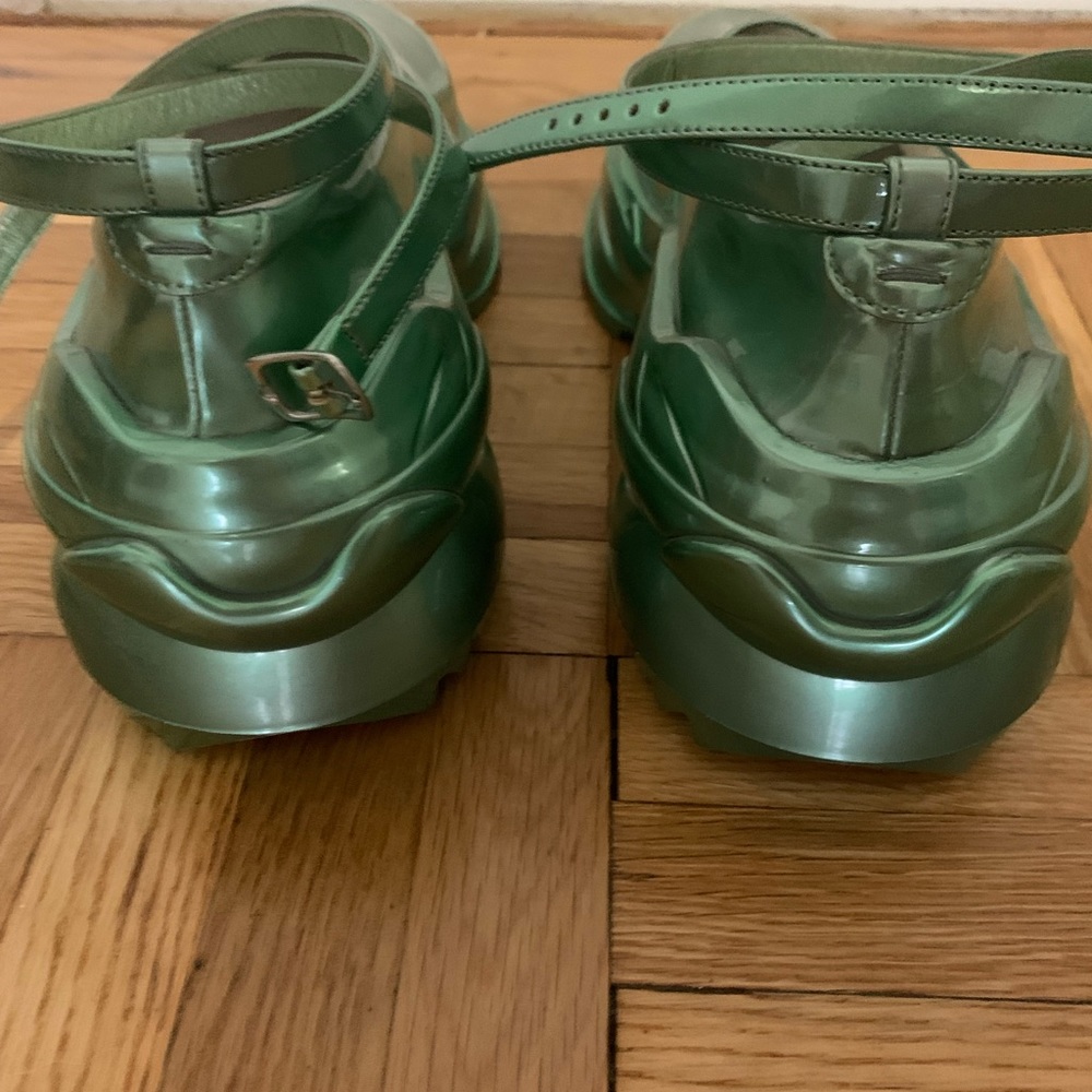 Maison Martin Margiela Metallic Green Platform Mary Jane Sneakers - Picture 4 of 10